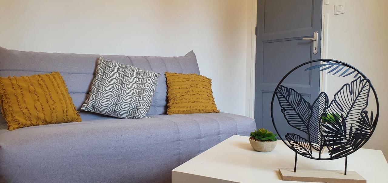 Studio Et Appartement A 2 Pas De La Cite カルカソンヌ エクステリア 写真