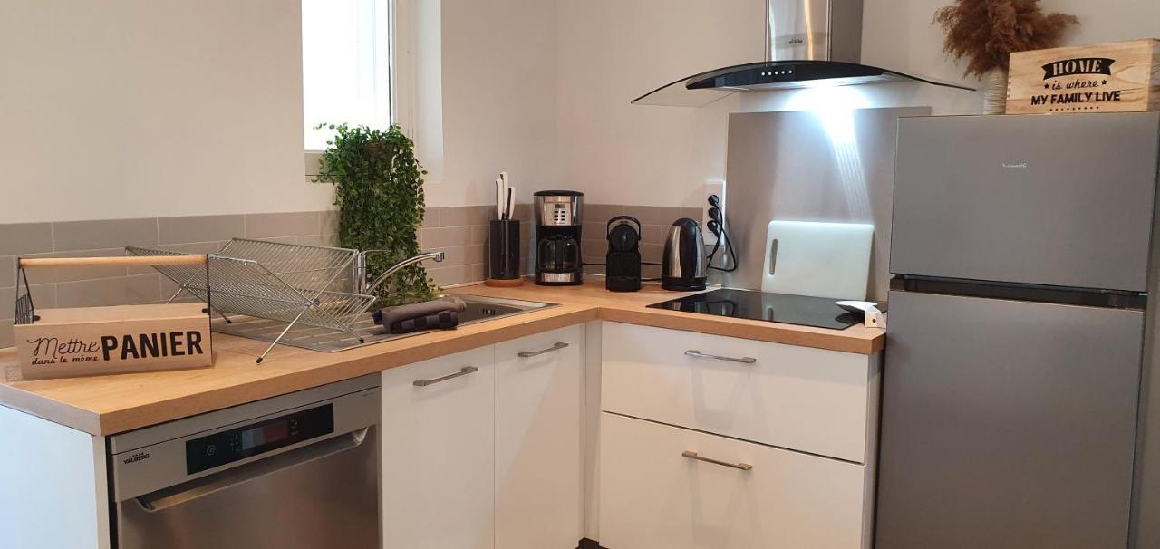 Studio Et Appartement A 2 Pas De La Cite カルカソンヌ エクステリア 写真
