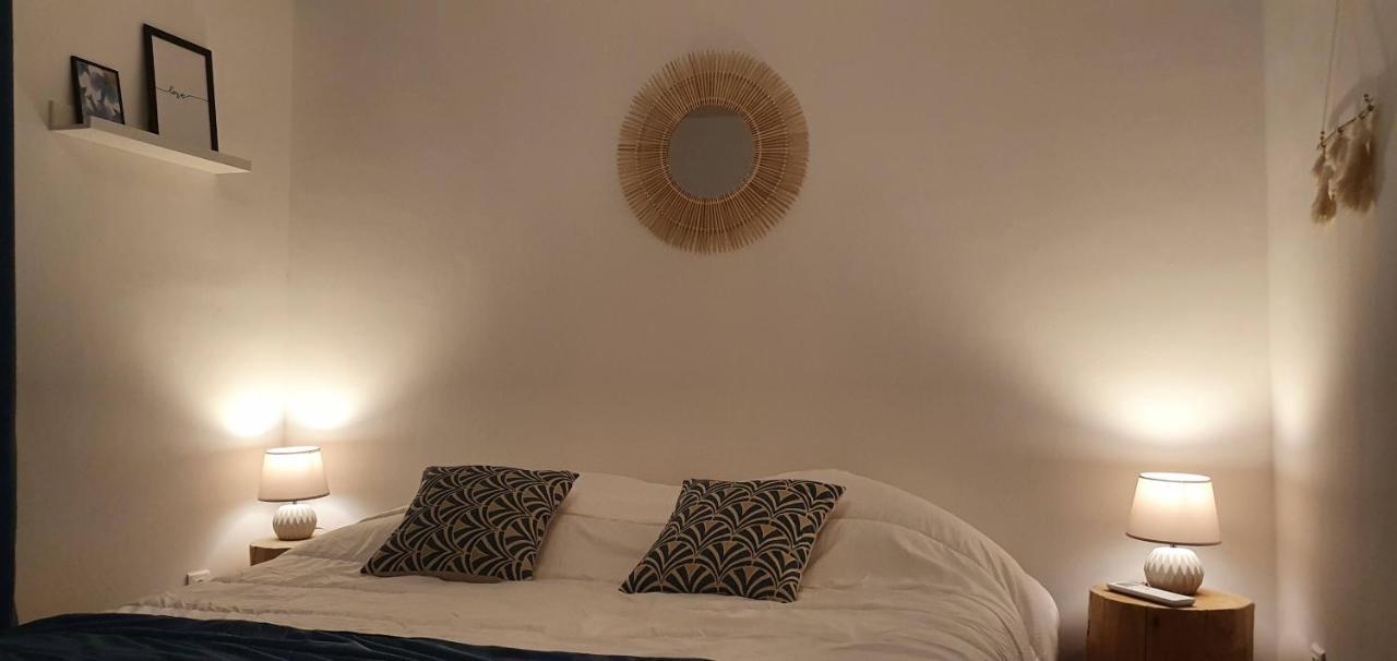 Studio Et Appartement A 2 Pas De La Cite カルカソンヌ エクステリア 写真