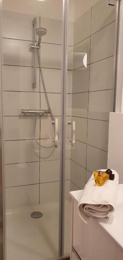 Studio Et Appartement A 2 Pas De La Cite カルカソンヌ エクステリア 写真