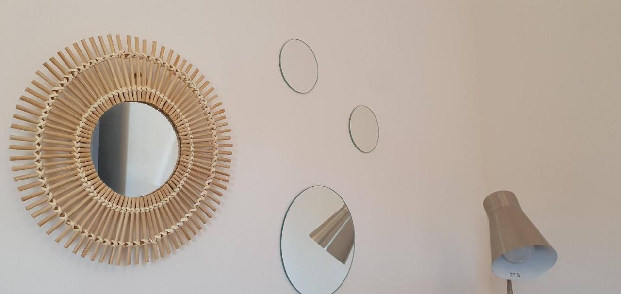 Studio Et Appartement A 2 Pas De La Cite カルカソンヌ エクステリア 写真